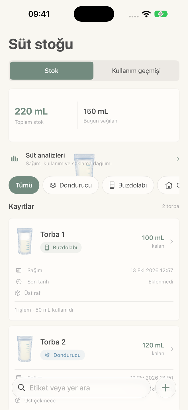Uygulamanın süt stoğu ekranı: toplam stok, saklama yerleri ve süt torbaları.